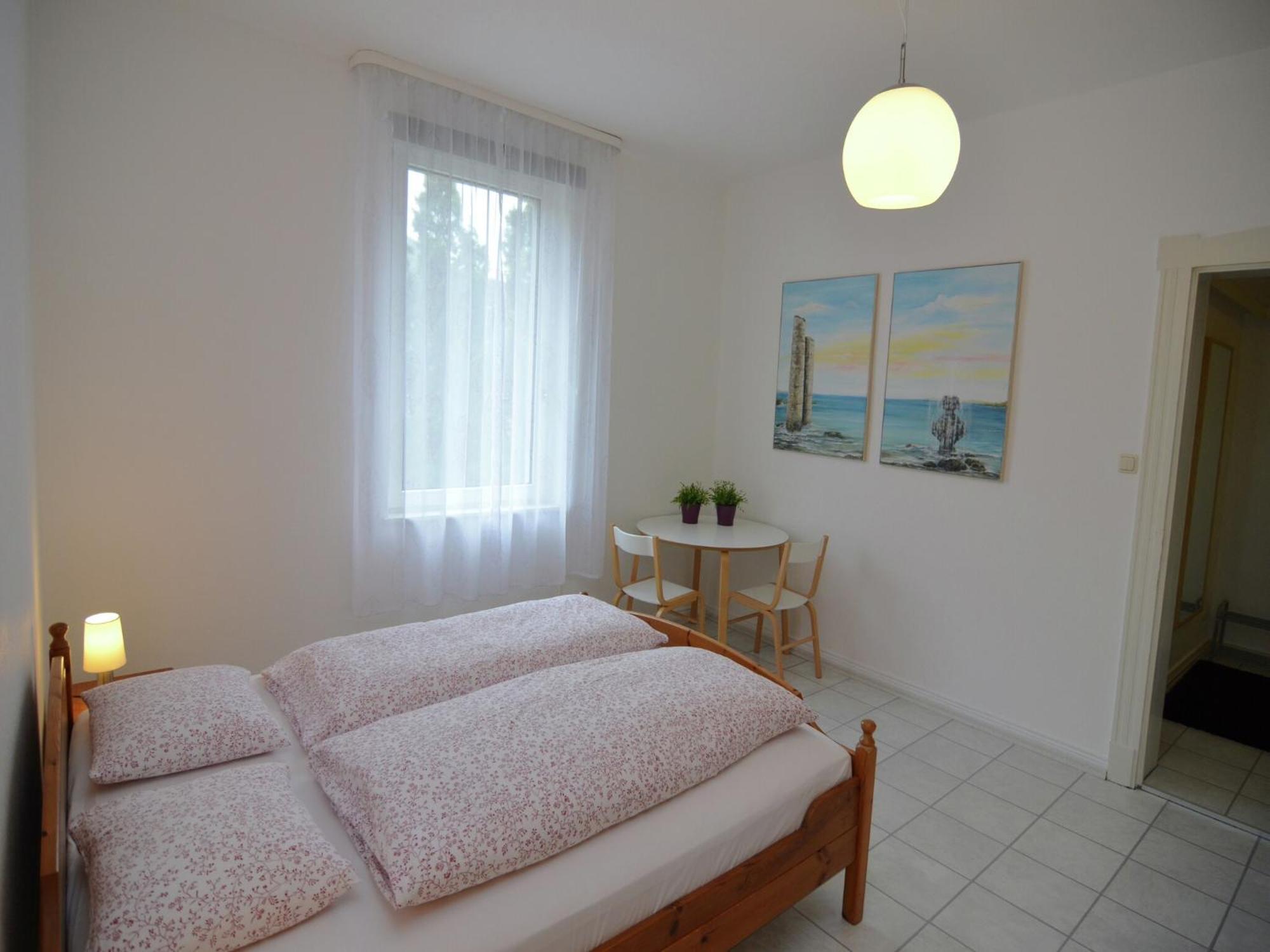 Spacious Apartment In Weser Uplands With Garden บัดเพอร์ทอนท์ ภายนอก รูปภาพ