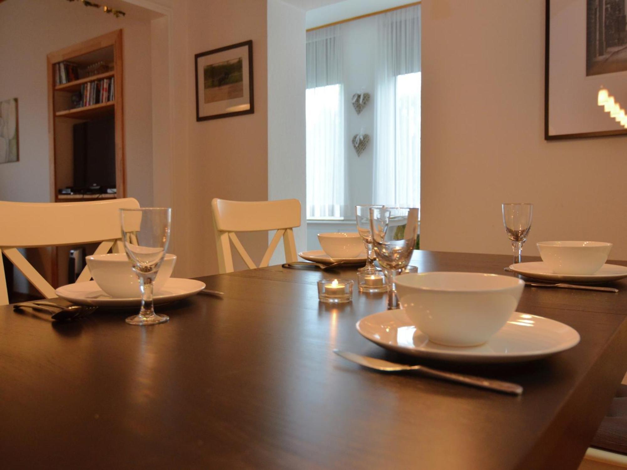 Spacious Apartment In Weser Uplands With Garden บัดเพอร์ทอนท์ ภายนอก รูปภาพ