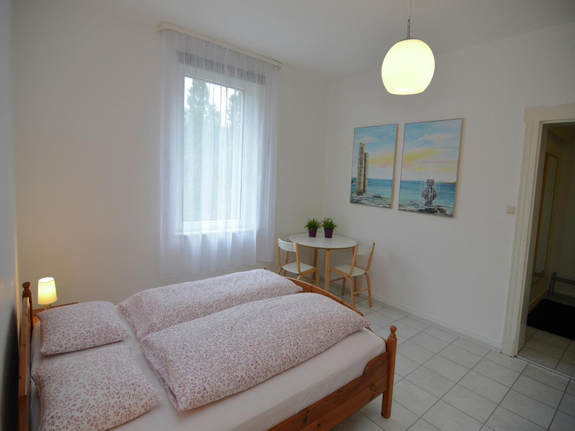 Spacious Apartment In Weser Uplands With Garden บัดเพอร์ทอนท์ ภายนอก รูปภาพ