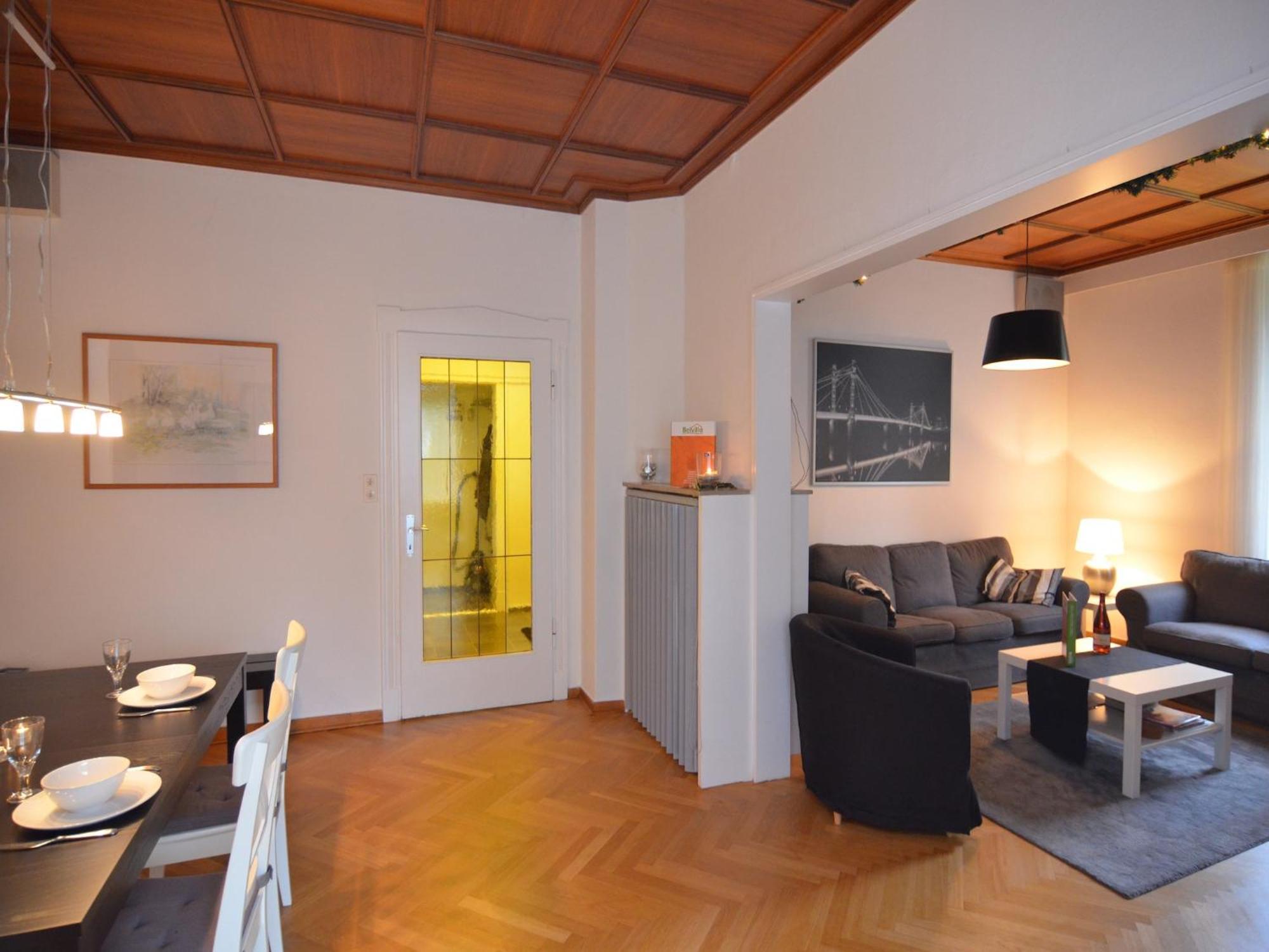 Spacious Apartment In Weser Uplands With Garden บัดเพอร์ทอนท์ ภายนอก รูปภาพ