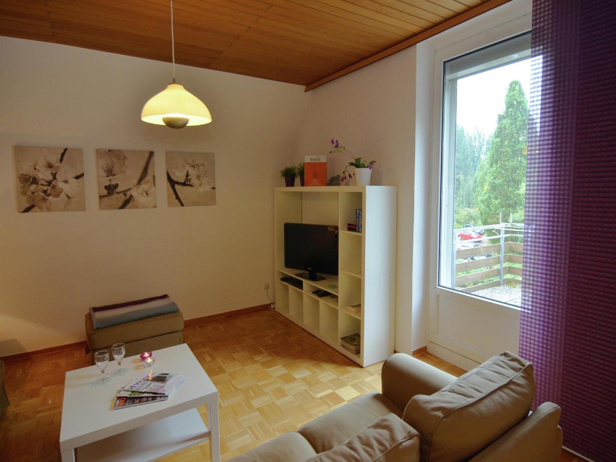 Spacious Apartment In Weser Uplands With Garden บัดเพอร์ทอนท์ ภายนอก รูปภาพ